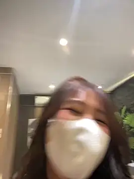 Onee-Chew online show from March 15, 12:01 pm