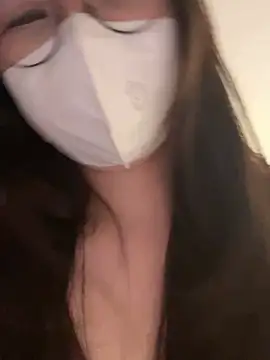 Onee-Chew online show from February 28, 12:38 pm