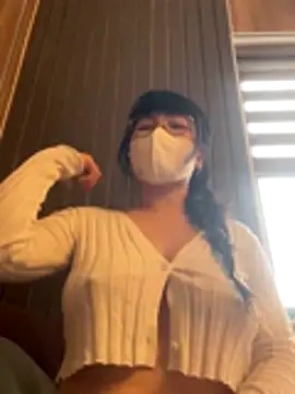 Snapshot of Onee-Chew chatting on December 16, 7:12 am Onee-Chew online show from December 16, 7:12 am