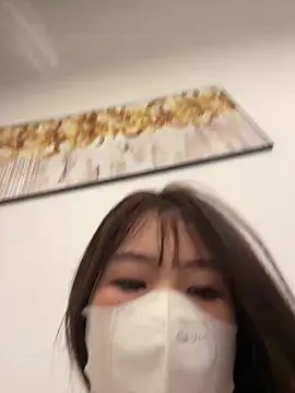 Onee-Chew online show from March 8, 10:51 am