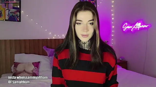 Snapshot of sam_altham chatting on October 23, 12:42 am sam altham online show from October 23, 12:42 am