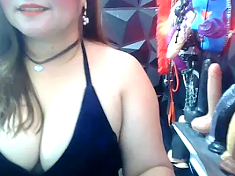 Snapshot of URFUCKINGDOLL chatting on January 19, 12:06 pm URFUCKINGDOLL online show from January 19, 12:06 pm