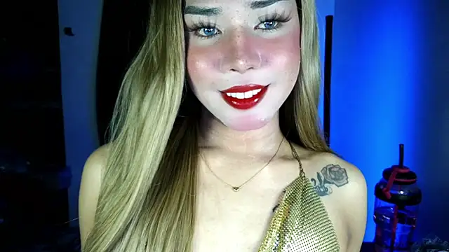 hotfuckingprincess online show from June 2, 10:10 pm