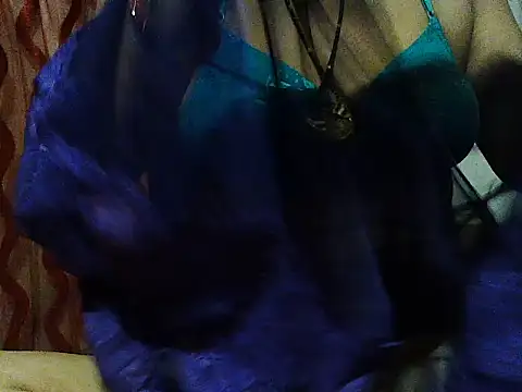 Snapshot of RukminiNew chatting on November 18, 12:19 pm RukminiNew online show from November 18, 12:19 pm