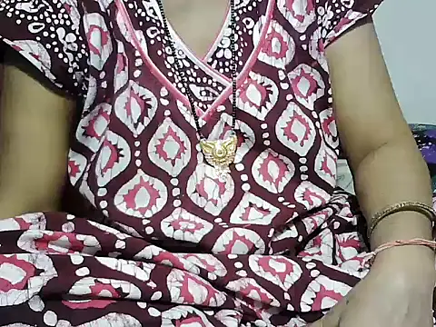 Snapshot of RukminiNew chatting on December 1, 10:38 am RukminiNew online show from December 1, 10:38 am