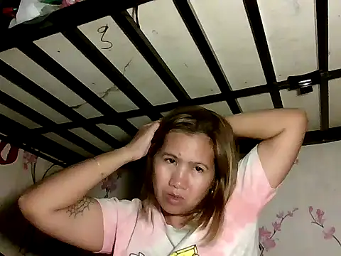 sweet smile4u online show from November 13, 4:00 pm