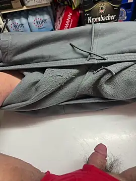 buri232 online show from December 15, 5:30 pm