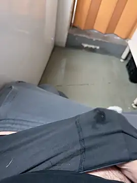 buri232 online show from February 21, 1:02 pm