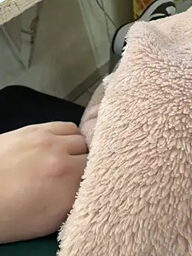 buri232 online show from March 6, 2:18 pm