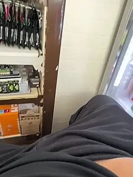 buri232 online show from March 2, 11:09 am