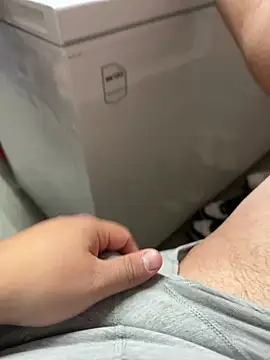 buri232 online show from October 21, 8:03 am