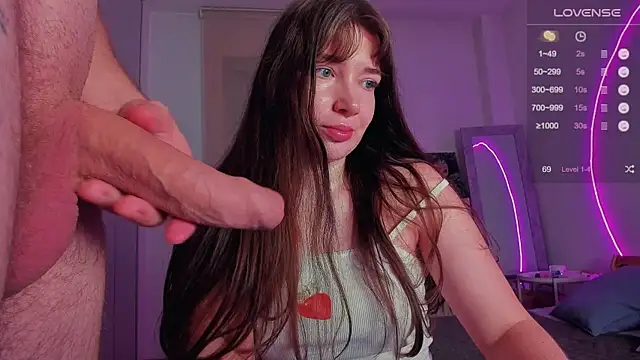 Snapshot of alicekaneky chatting on November 2, 11:54 pm alicekaneky online show from November 2, 11:54 pm