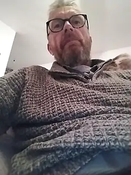 kempsilk online show from February 13, 7:36 pm