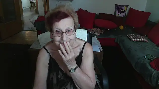 HeisseomaOriginal online show from October 30, 11:08 am