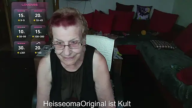 HeisseomaOriginal online show from September 21, 7:13 am