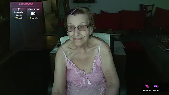 HeisseomaOriginal online show from February 20, 8:16 am