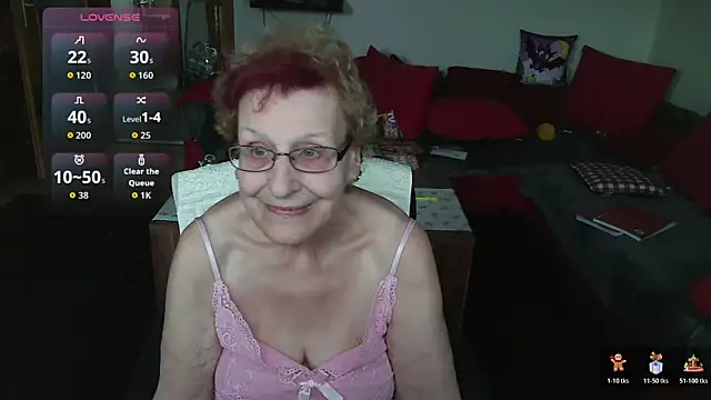 HeisseomaOriginal online show from December 22, 12:16 pm