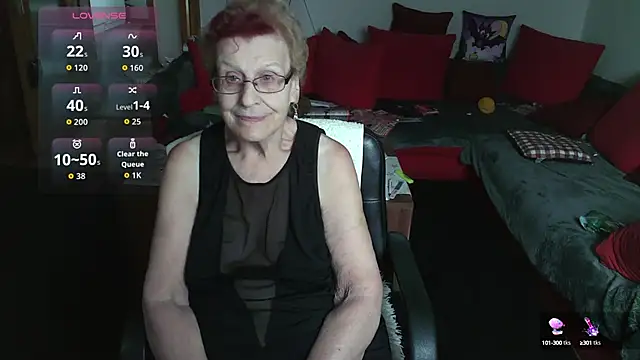 HeisseomaOriginal online show from September 26, 7:48 am