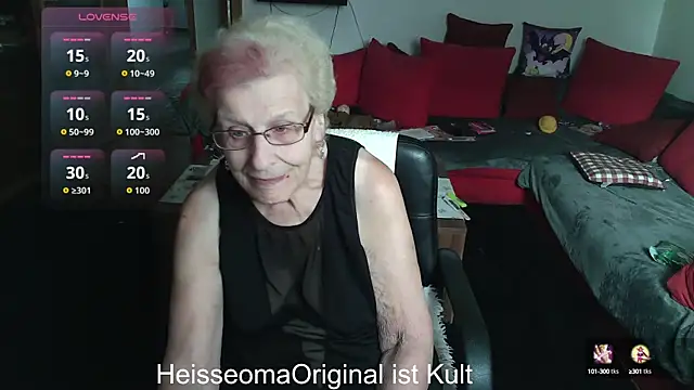 HeisseomaOriginal online show from September 16, 7:20 am