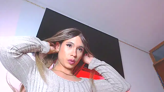 Snapshot of lamborginex chatting on March 20, 1:24 am lamborginex online show from March 20, 1:24 am