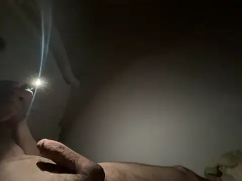 man cum21 online show from May 7, 11:30 pm
