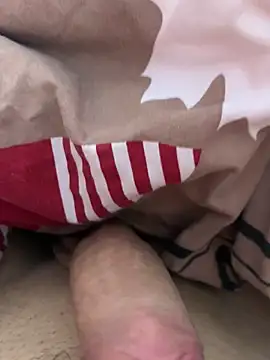 Snapshot of tttteeeeeooo chatting on October 26, 11:21 am tttteeeeeooo online show from October 26, 11:21 am