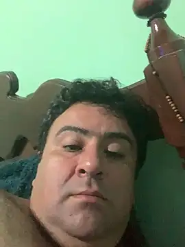 EmilianoGt online show from October 23, 2:21 am