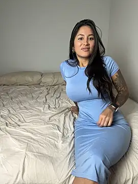 Snapshot of Sexandfire chatting on March 2, 11:06 pm Sexandfire online show from March 2, 11:06 pm