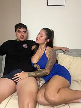 Snapshot of Sexandfire chatting on May 23, 10:53 pm Sexandfire online show from May 23, 10:53 pm