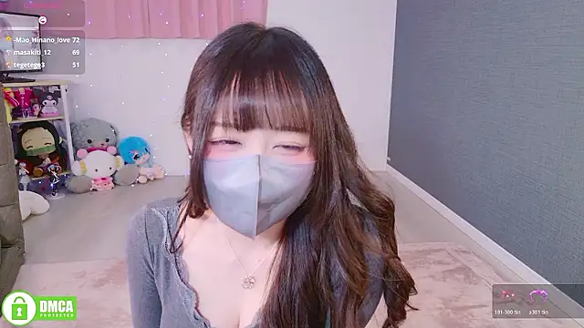 -M Hinano  online show from December 4, 1:54 pm