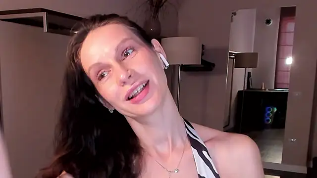 Mila Anders online show from February 11, 6:35 am