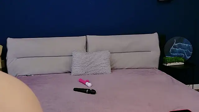 Mila Anders online show from January 12, 5:47 am