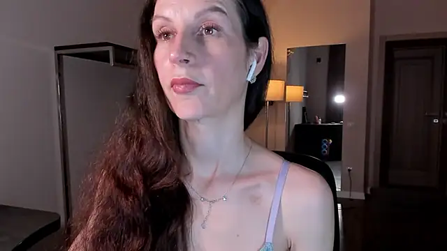 Mila Anders online show from January 8, 8:37 pm