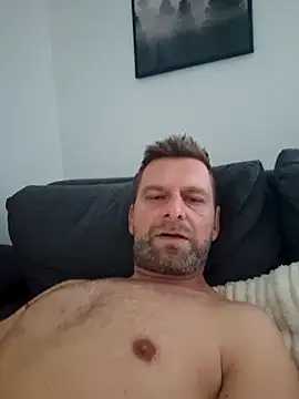 Mjn34 online show from October 27, 7:09 am