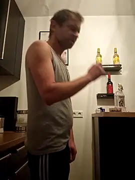 Mjn34 online show from December 19, 6:16 am