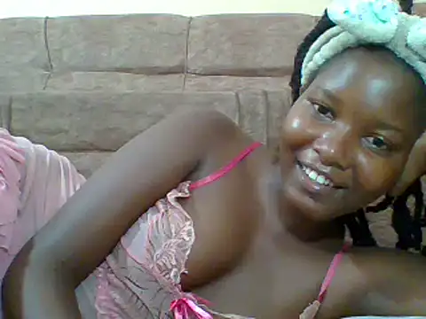 Snapshot of sexyjanett chatting on March 21, 7:13 pm sexyjanett online show from March 21, 7:13 pm