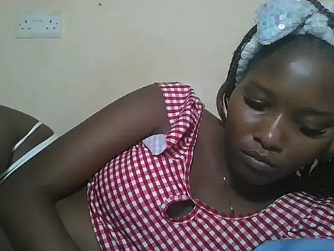 Snapshot of sexyjanett chatting on October 11, 10:11 pm sexyjanett online show from October 11, 10:11 pm