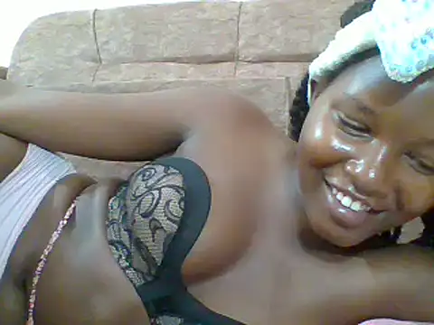 Snapshot of sexyjanett chatting on March 18, 8:26 pm sexyjanett online show from March 18, 8:26 pm