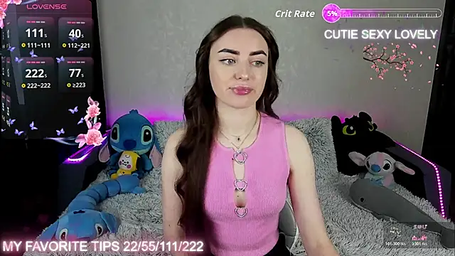 Snapshot of SemurMur chatting on December 4, 6:45 am SemurMur online show from December 4, 6:45 am