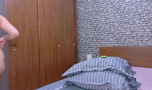 CuteBlondeMe online show from October 24, 3:55 pm