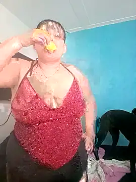Snapshot of Diana_Lozano chatting on June 3, 6:12 pm Diana Lozano online show from June 3, 6:12 pm