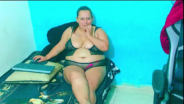 Diana Lozano online show from December 14, 8:09 am