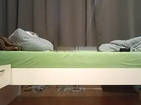 tididi1986 online show from March 4, 4:15 pm