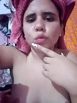 Snapshot of ValeriaSantos- chatting on February 16, 11:28 pm ValeriaSantos- online show from February 16, 11:28 pm