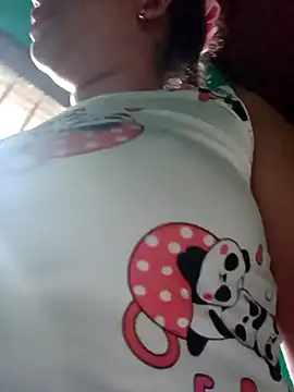 Snapshot of ValeriaSantos- chatting on October 19, 12:41 pm ValeriaSantos- online show from October 19, 12:41 pm