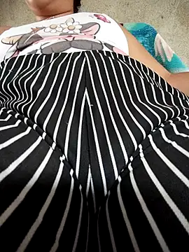 ValeriaSantos- online show from March 26, 5:22 pm