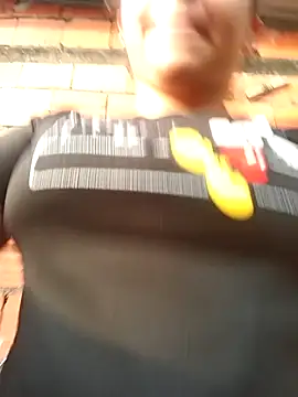 Snapshot of ValeriaSantos- chatting on February 11, 12:15 pm ValeriaSantos- online show from February 11, 12:15 pm