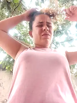 Snapshot of ValeriaSantos- chatting on March 21, 4:51 pm ValeriaSantos- online show from March 21, 4:51 pm