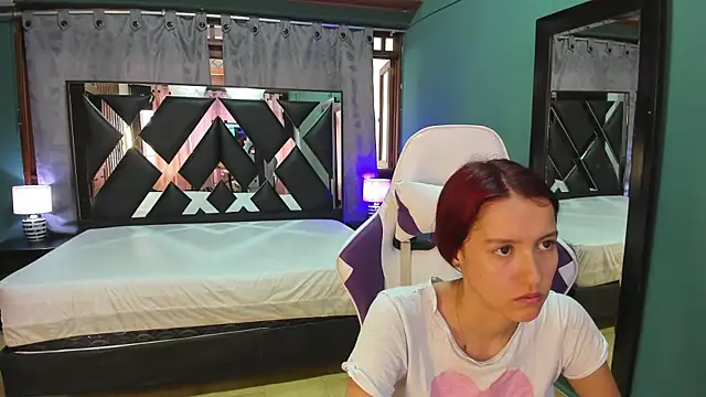 Linda4Petite online show from February 28, 6:09 pm