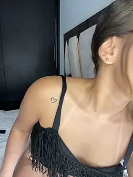 NatashaCruz- online show from September 19, 8:35 pm